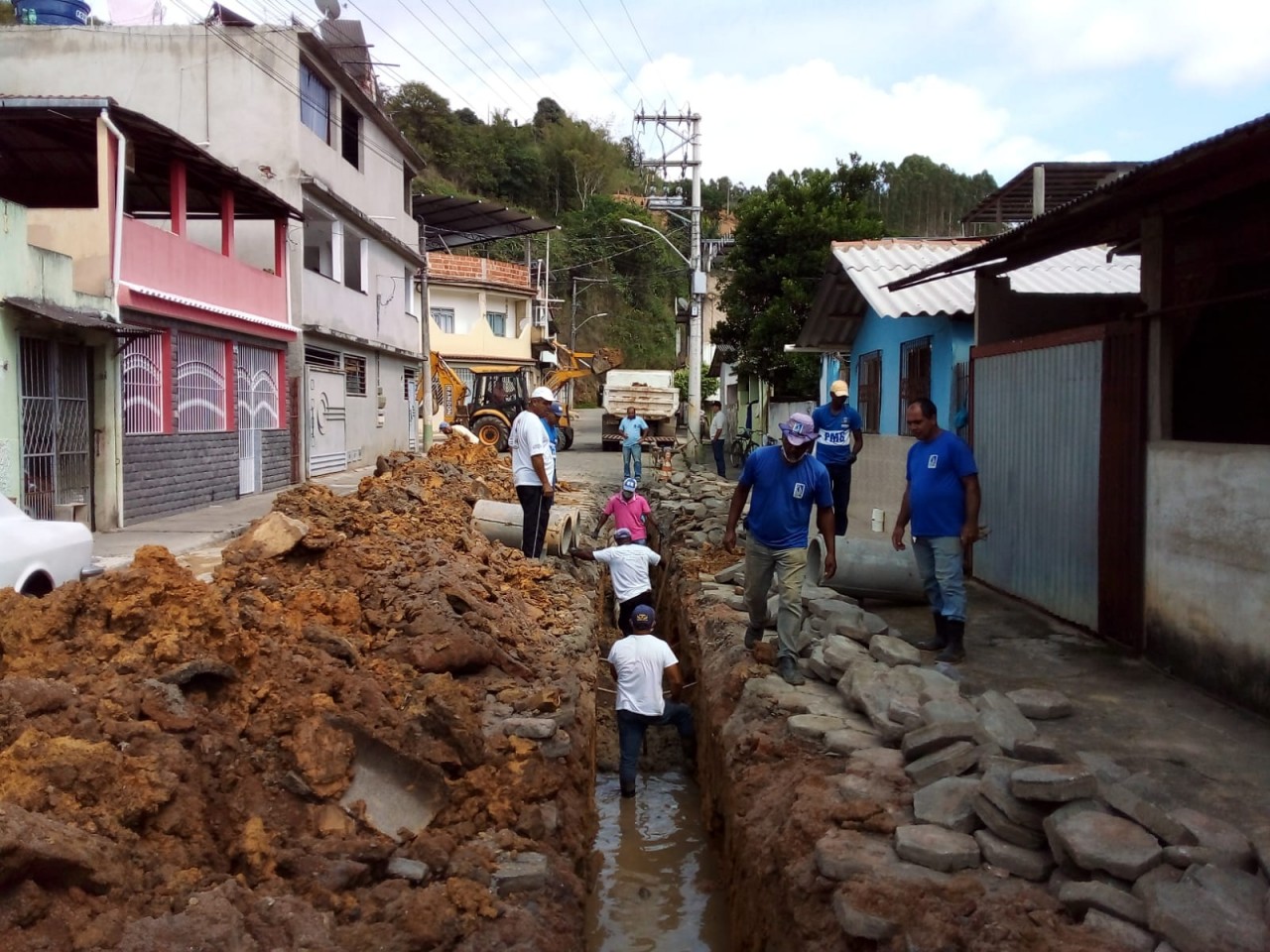 SAAE REALIZA SERVIÇOS EM PARCERIA COM A SECRETÁRIA DE OBRAS